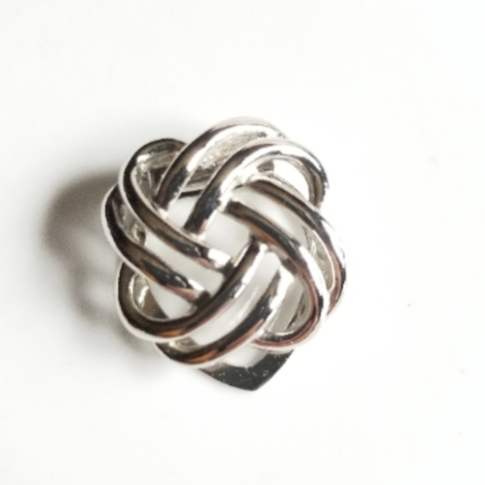 Silver-Tone Knot Motif Clip